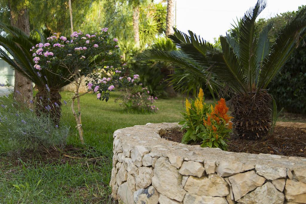 B&B Villa Fanizza Porto Cesareo Kültér fotó
