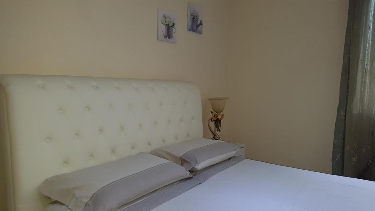 B&B Villa Fanizza Porto Cesareo Kültér fotó